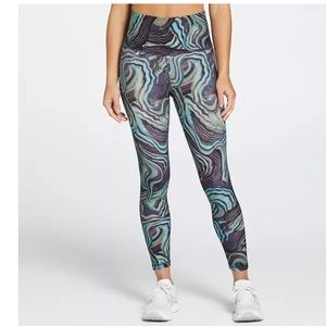 CALIA Women's Core Essential 7/8 Legging in Terrain size Medium